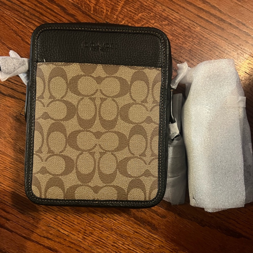 NWT - Coach Crossbody Bag -